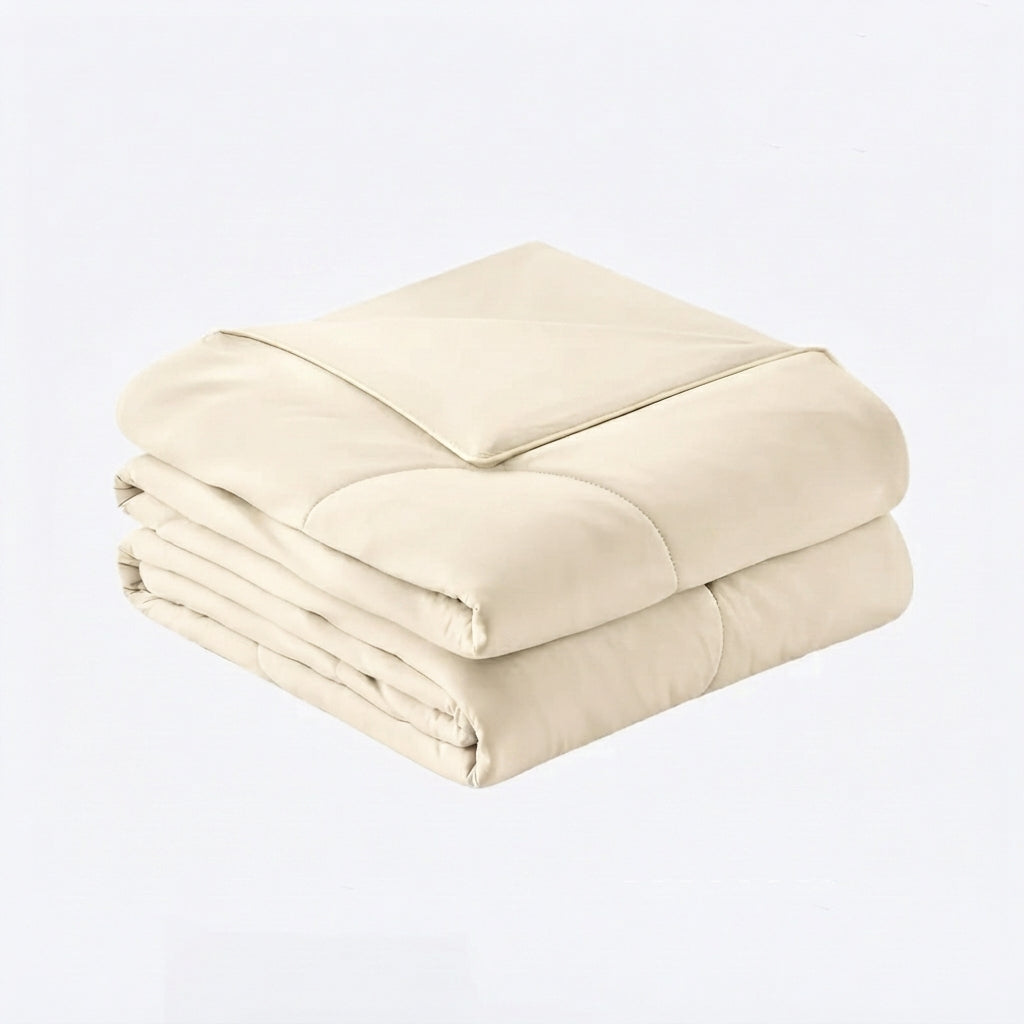 Luxory CloudVeil Comforter